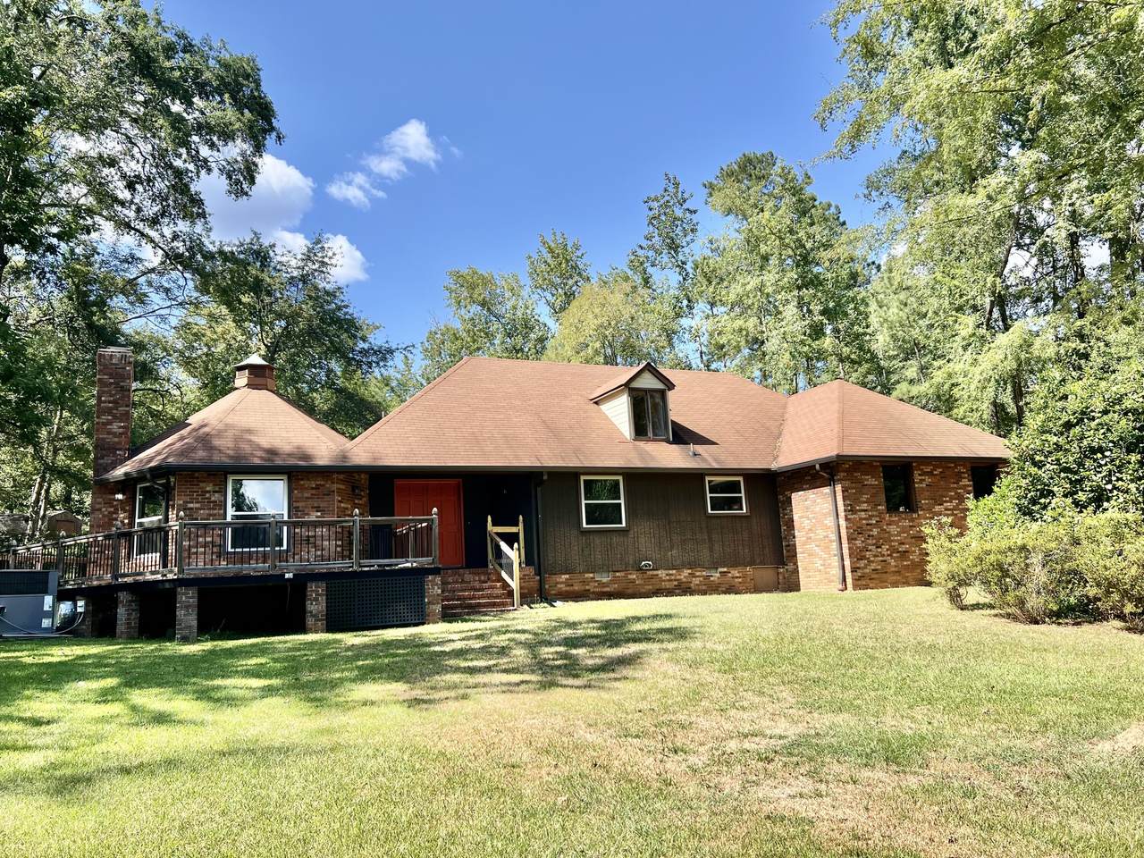 5078 Fairington Drive - Photo 1