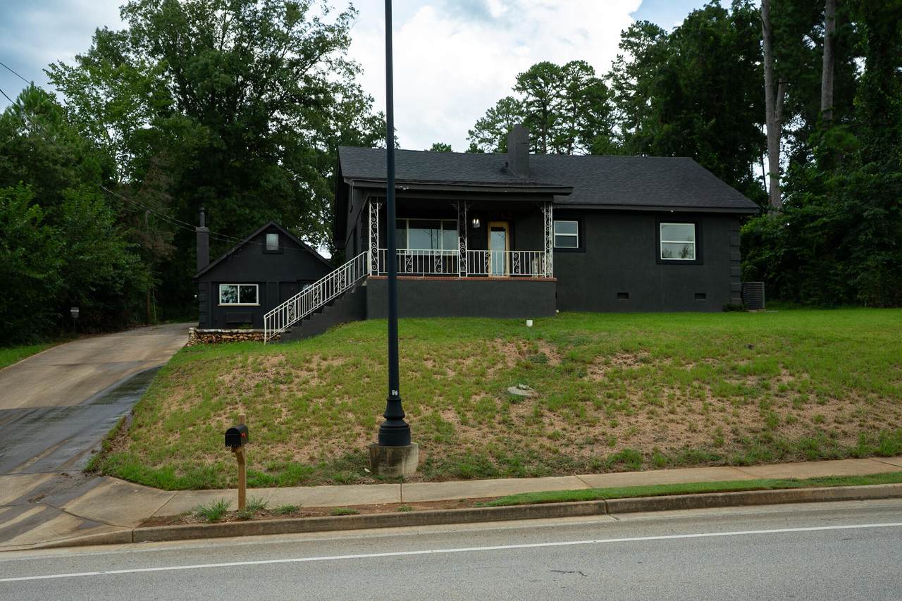 1062 Alexander Drive - Photo 1