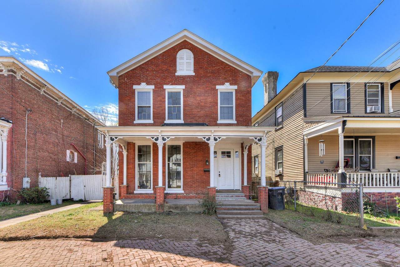 510 Walker Street - Photo 1