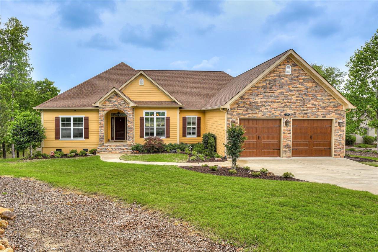 139 Laurens Drive - Photo 1