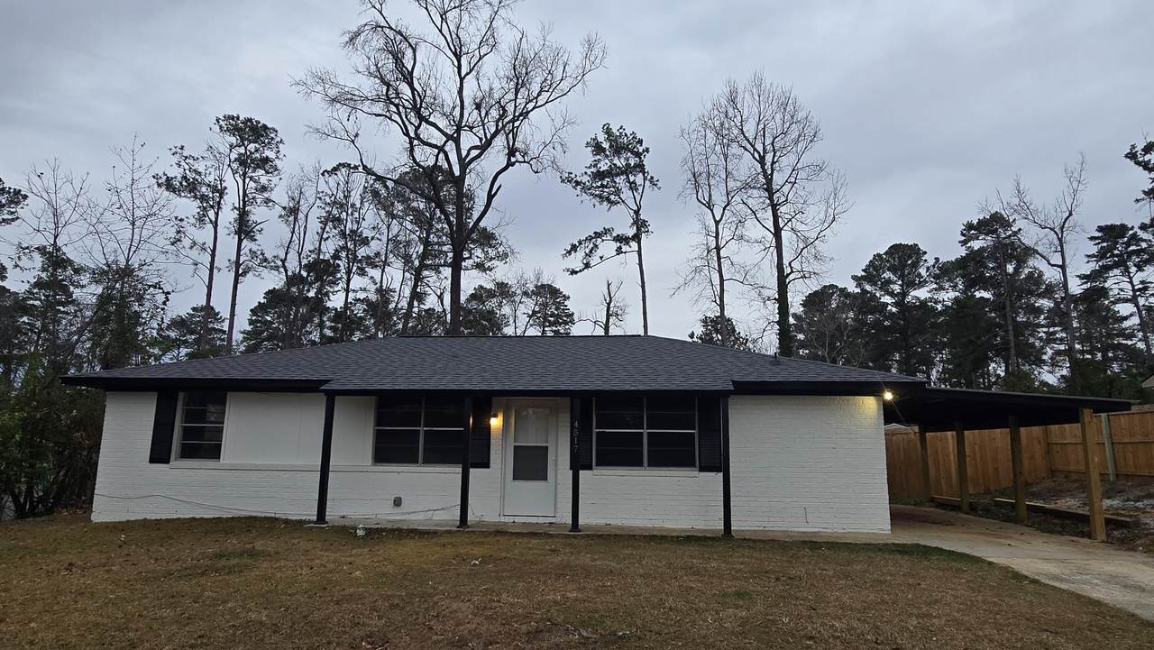 4517 Plantation Road - Photo 1