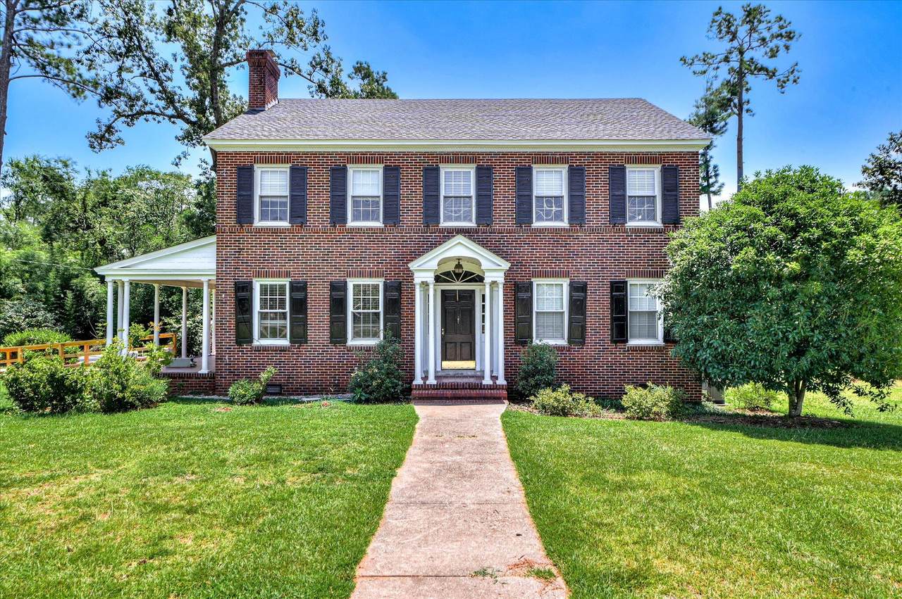 420 Columbia Road - Photo 1