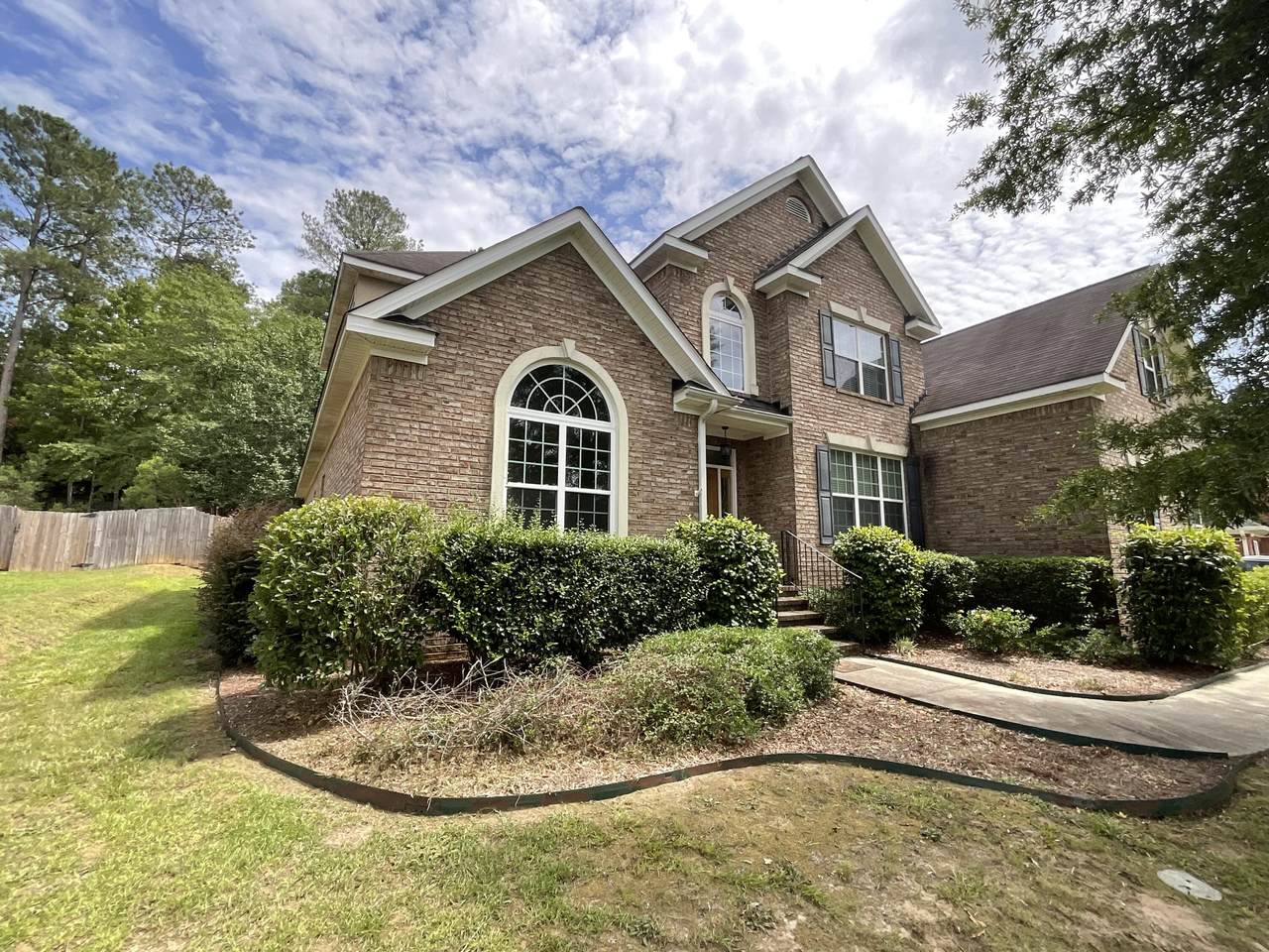 375 Barnsley Drive - Photo 1