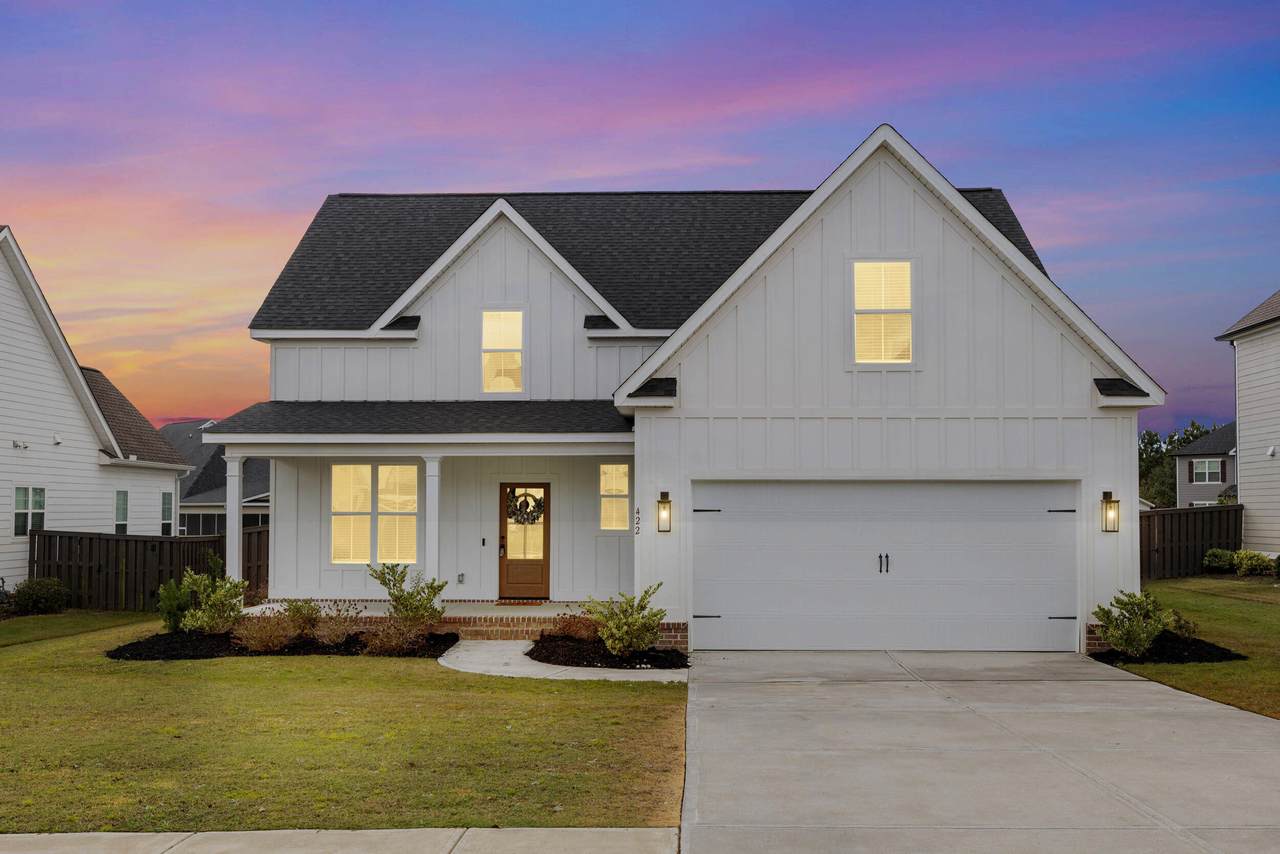 422 Woodlawn Street - Photo 1