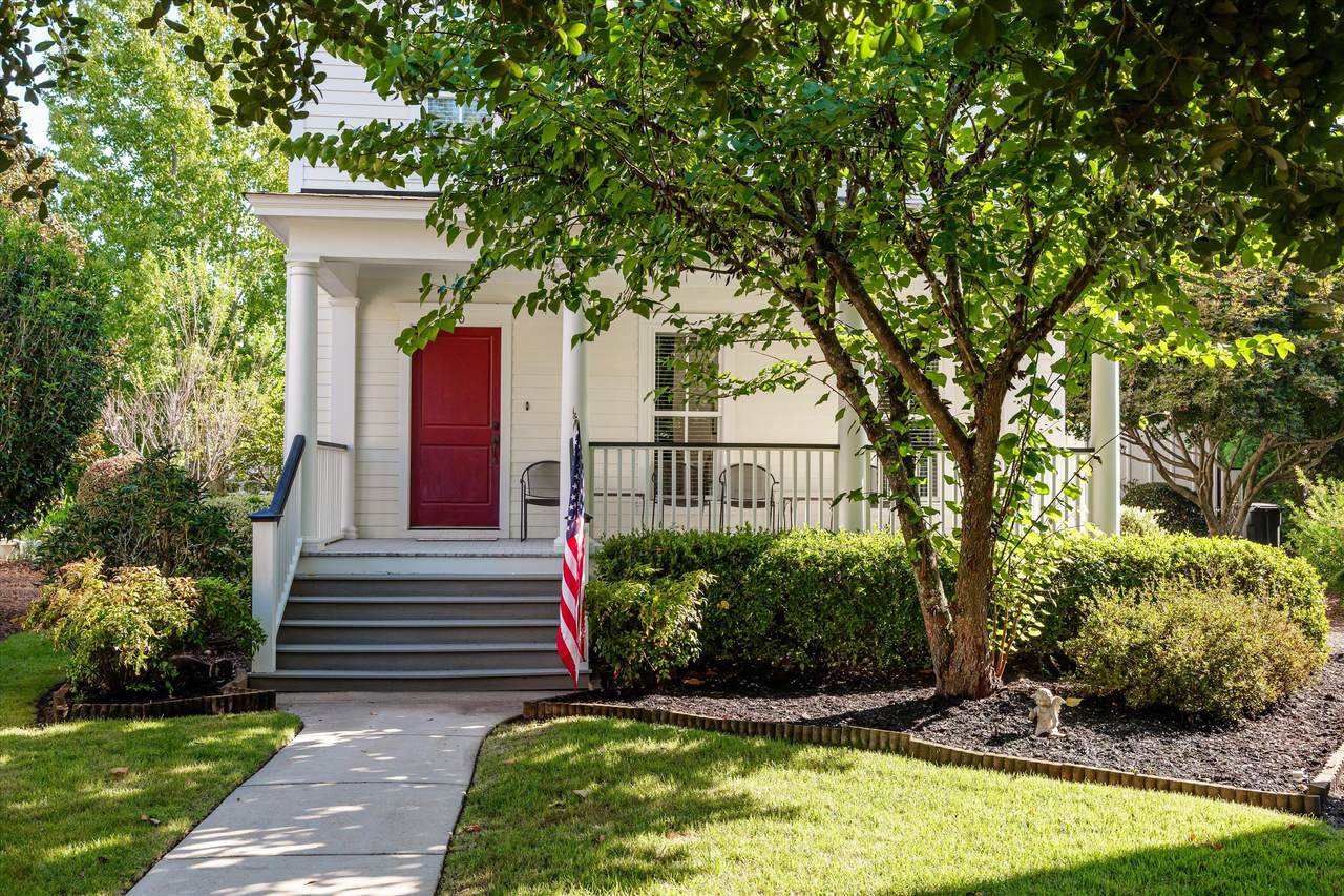 520 Arrington Avenue - Photo 1