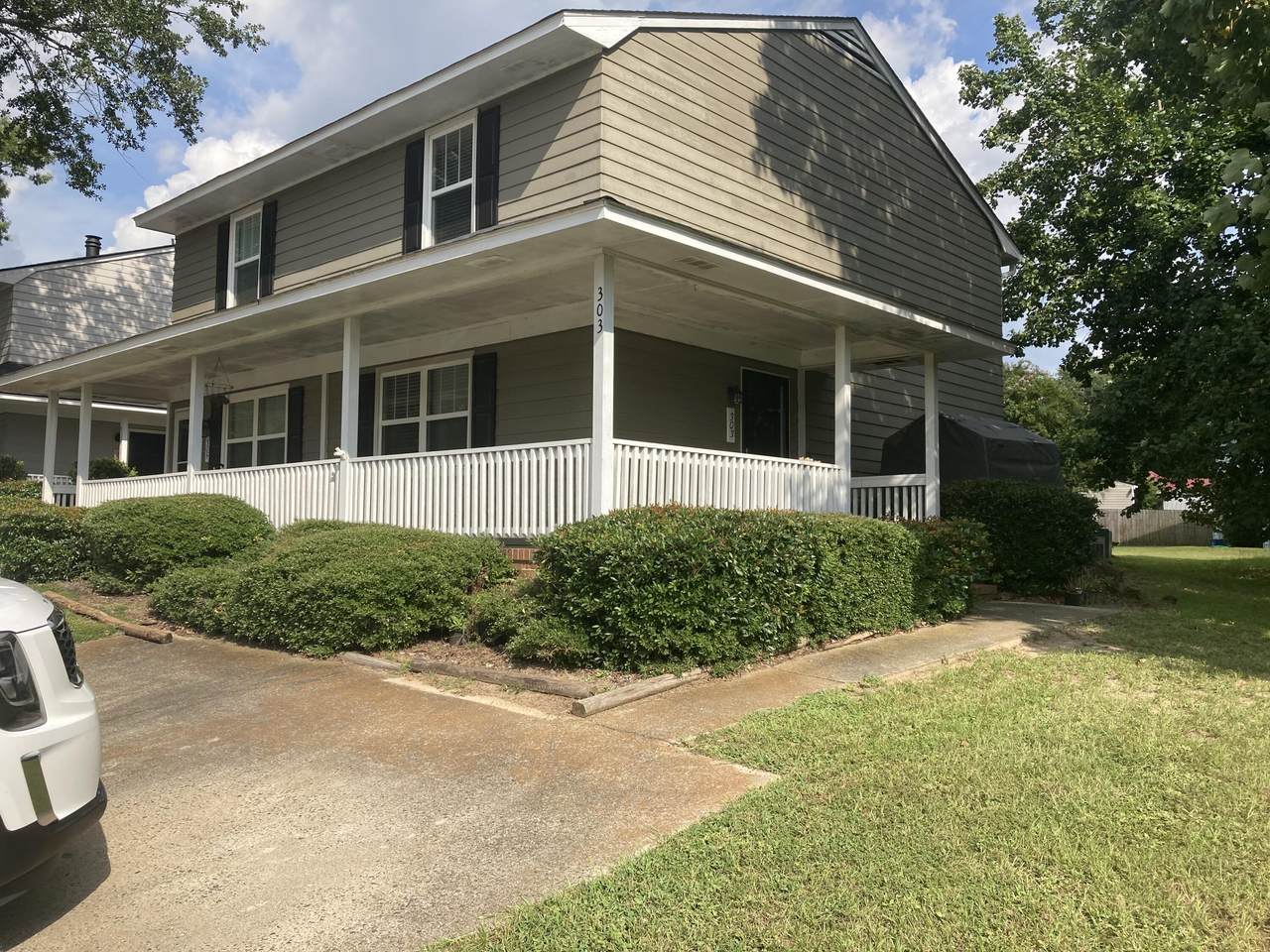 303 Lake Avenue Avenue - Photo 1