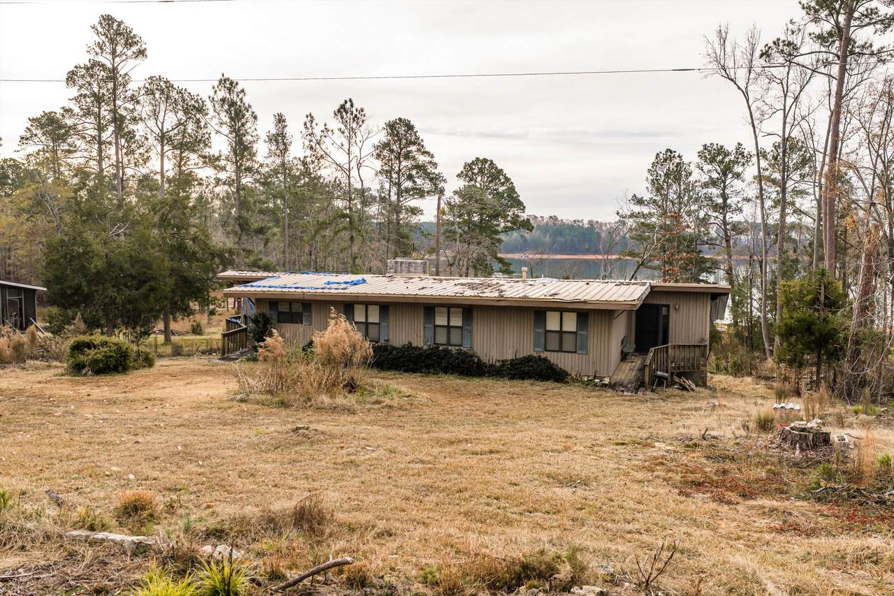 1703 White Oak Road - Photo 1