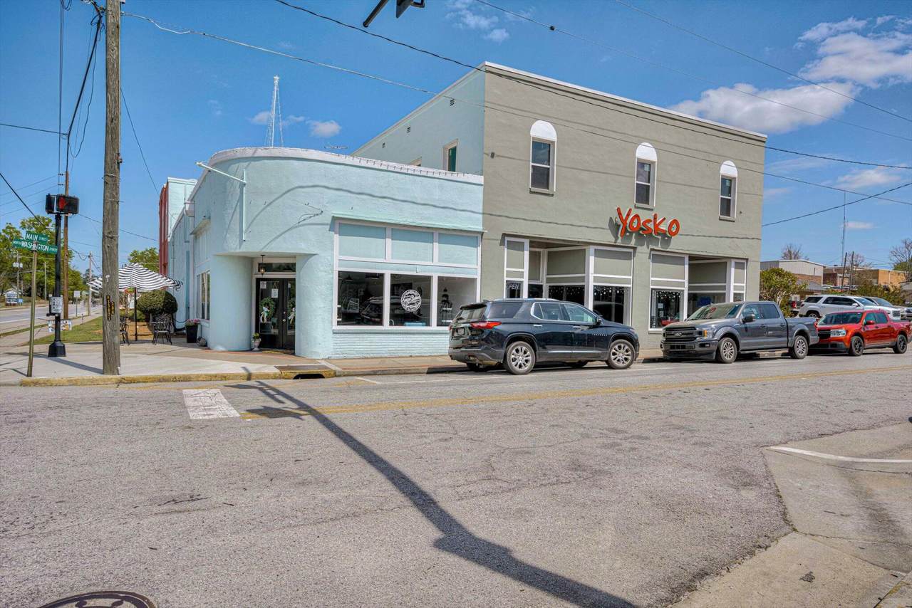 111 Main Street - Photo 1