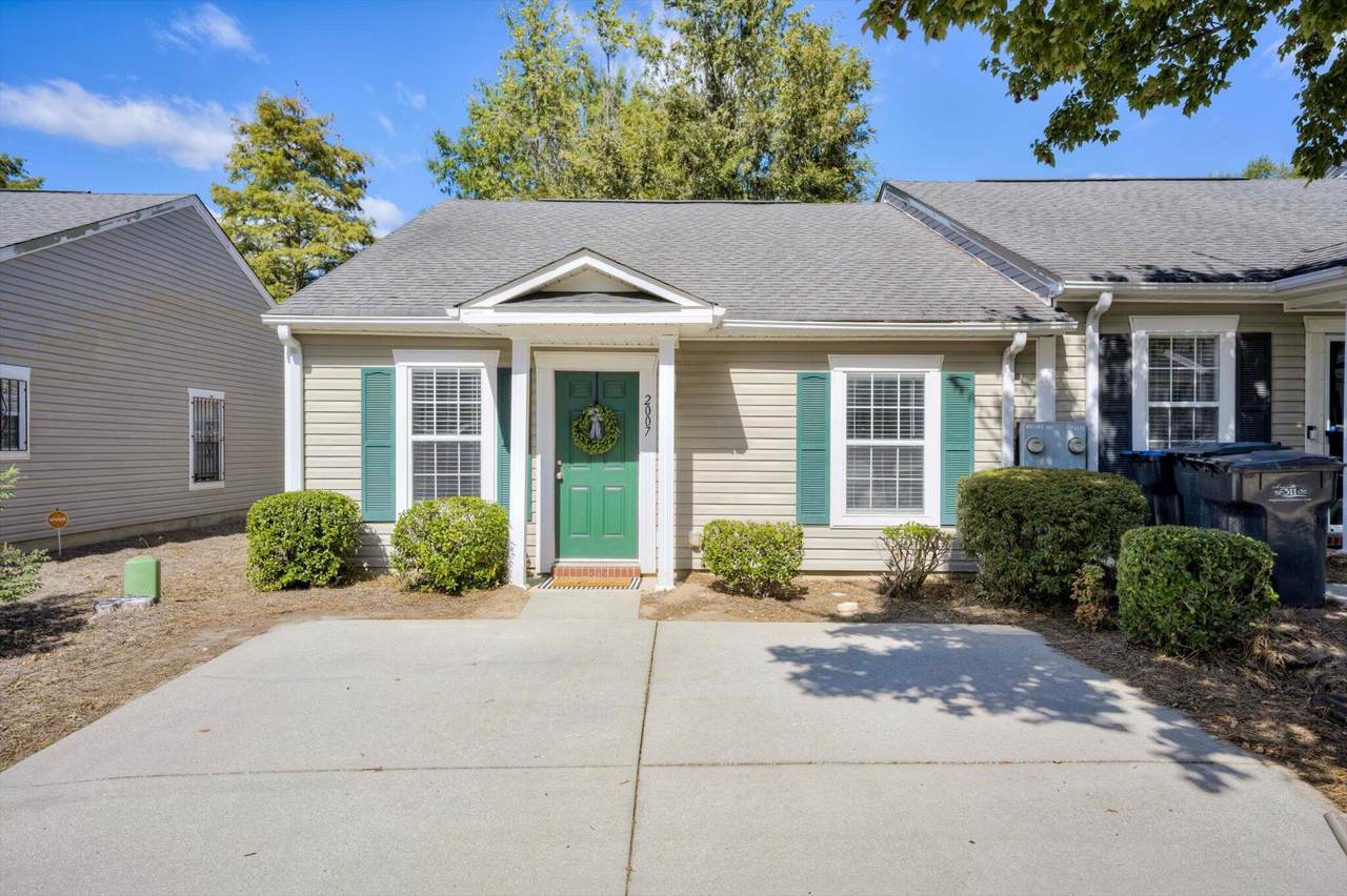 2007 Summer Valley Way - Photo 1