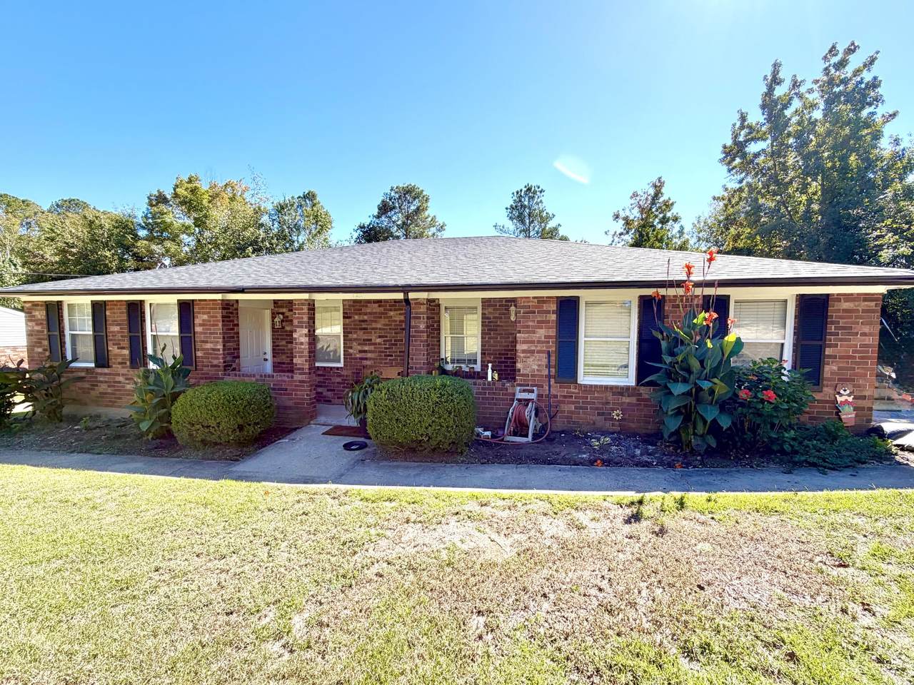 146 Stoneybrooks Place - Photo 1