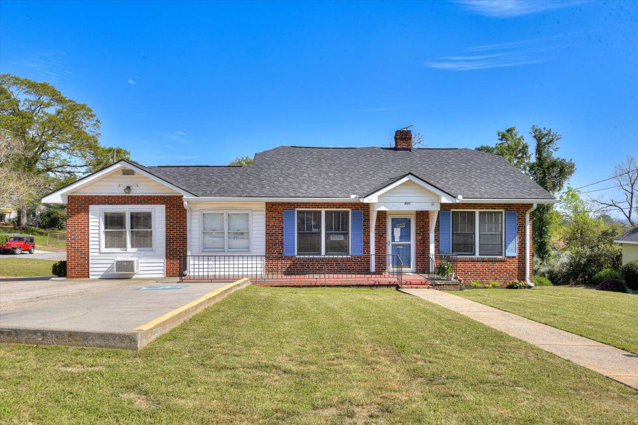 921 Georgia Avenue - Photo 1