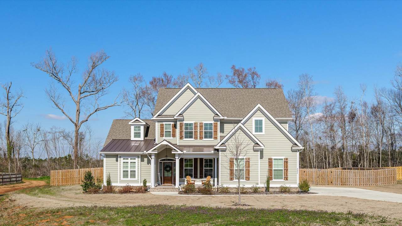 4052 Highfield Drive - Photo 1