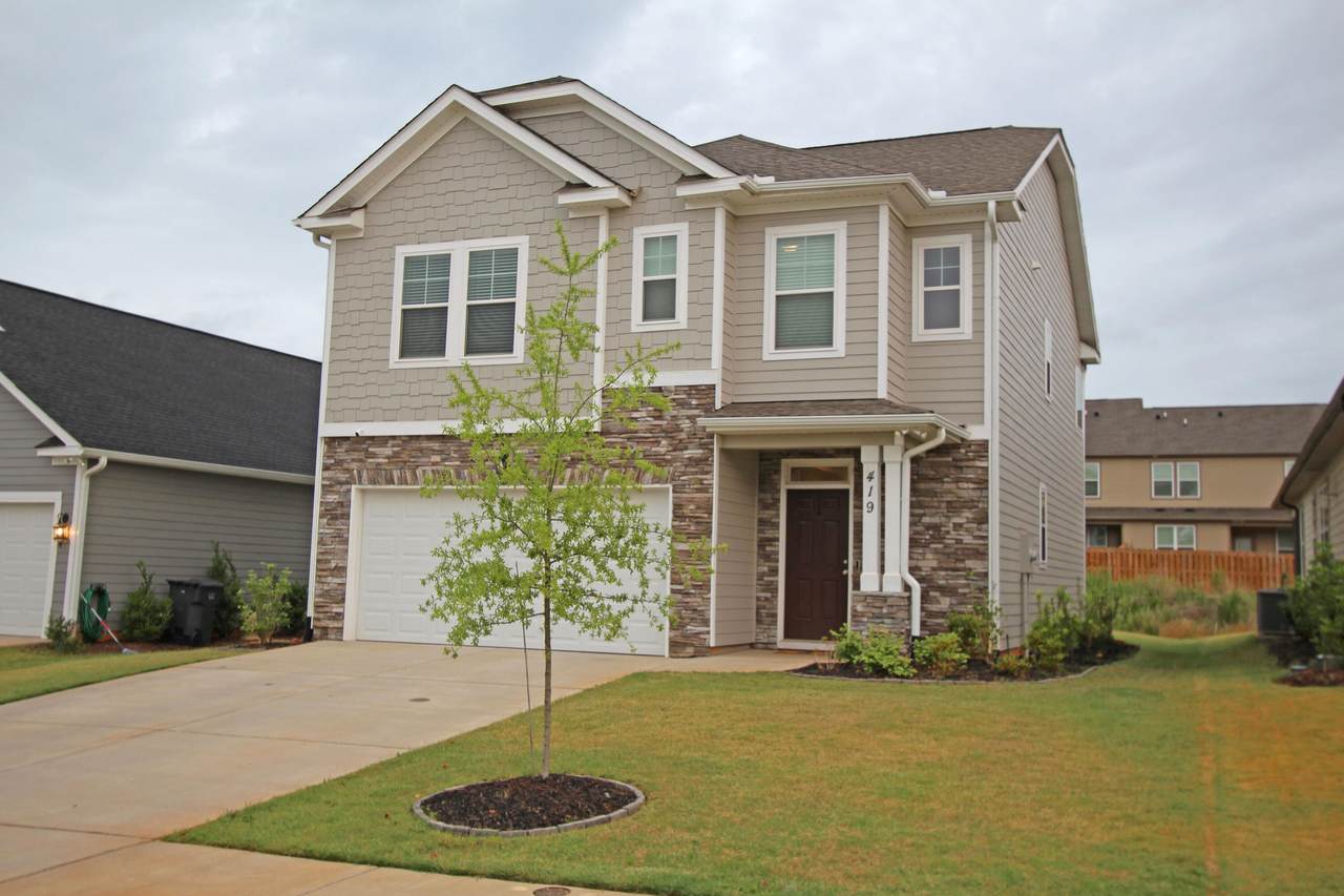 419 Longmeadow Drive - Photo 1