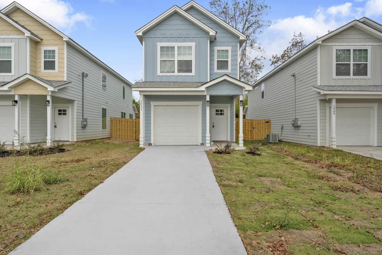 1411 Maple Street - Photo 1