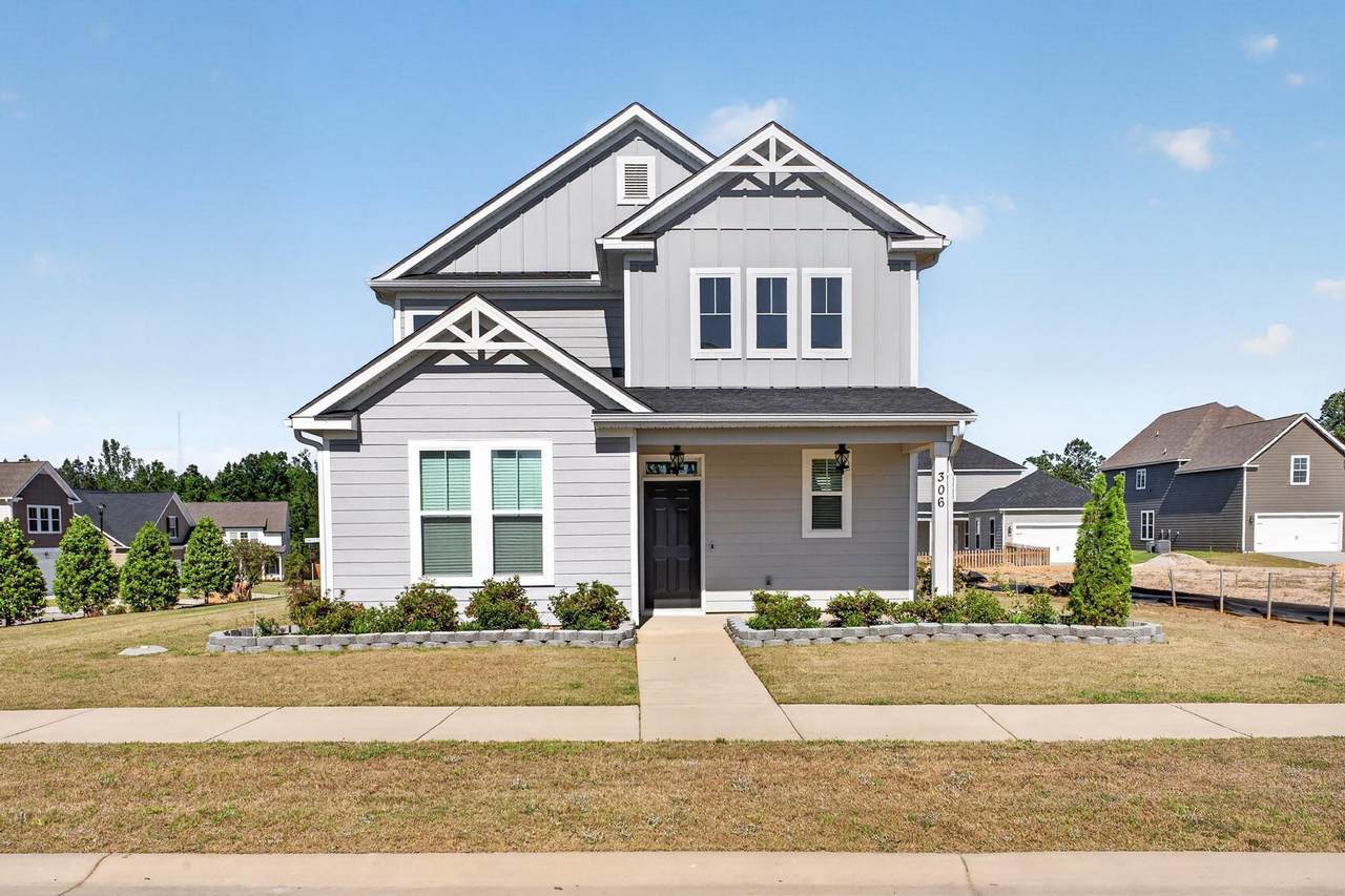 306 Avignon Drive - Photo 1