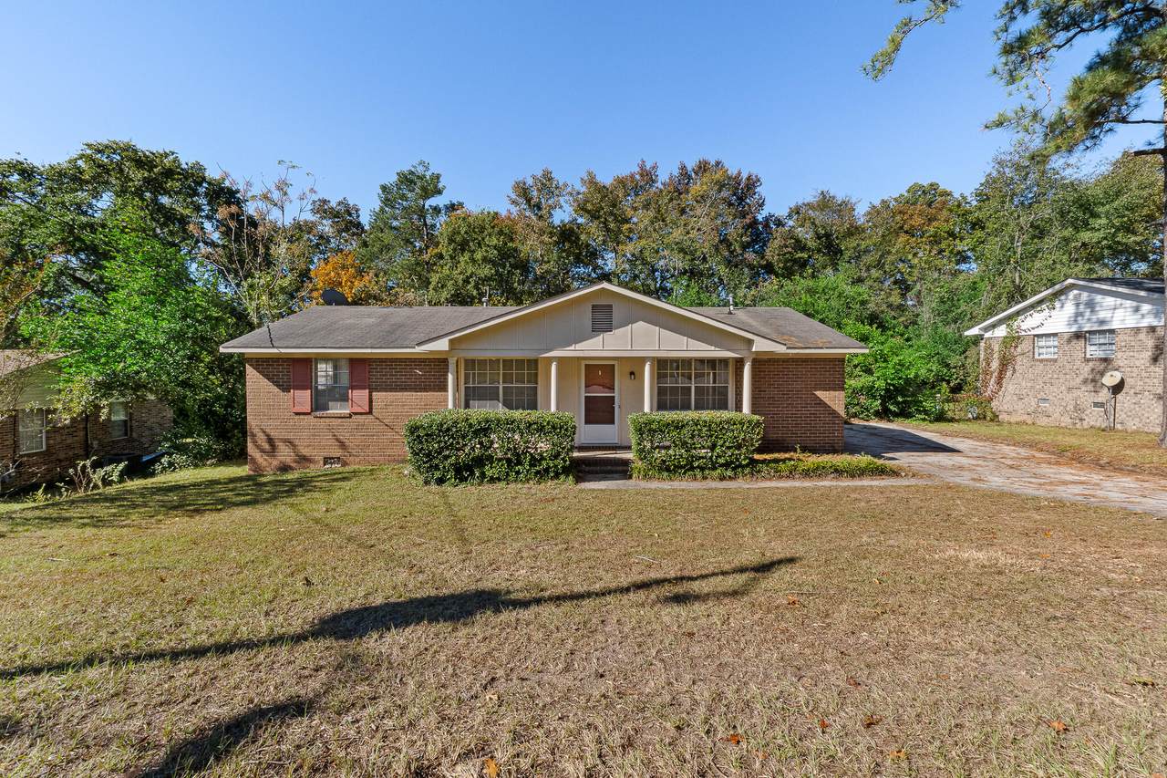 413 Kingstree Road - Photo 1