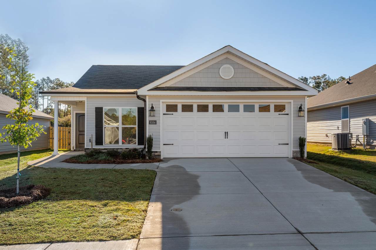 8164 Snelling Drive - Photo 1