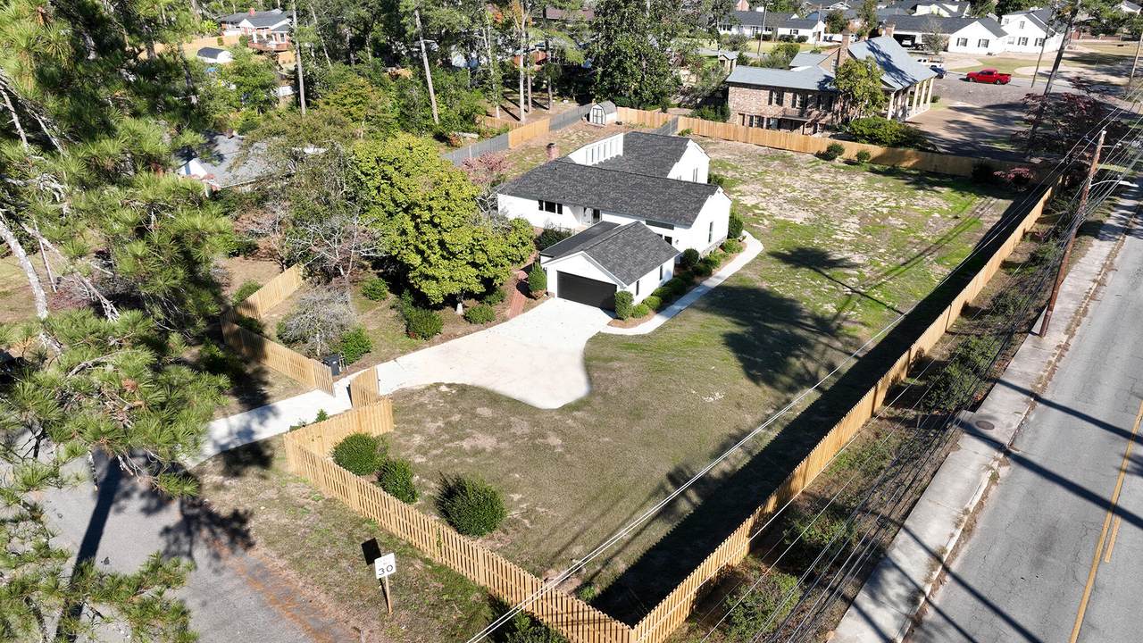 3075 Walton Way - Photo 1