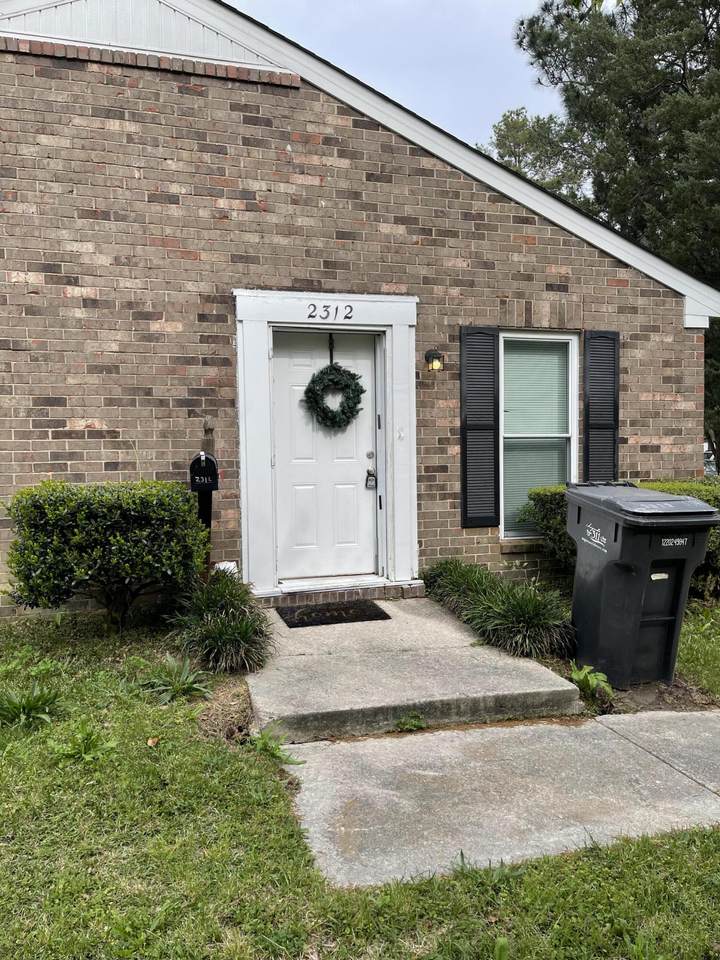 2312 Winston Way Way - Photo 1