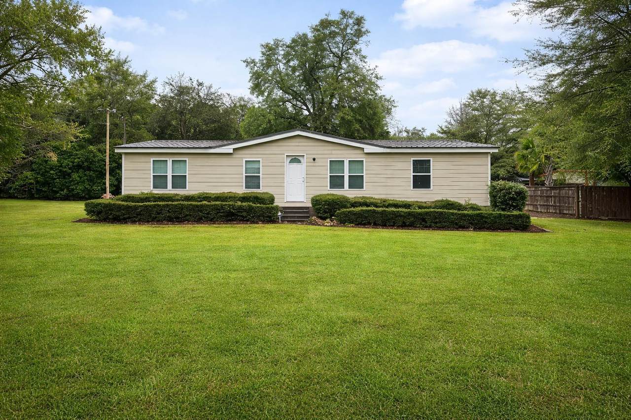 925 Hephzibah Mcbean Road - Photo 1