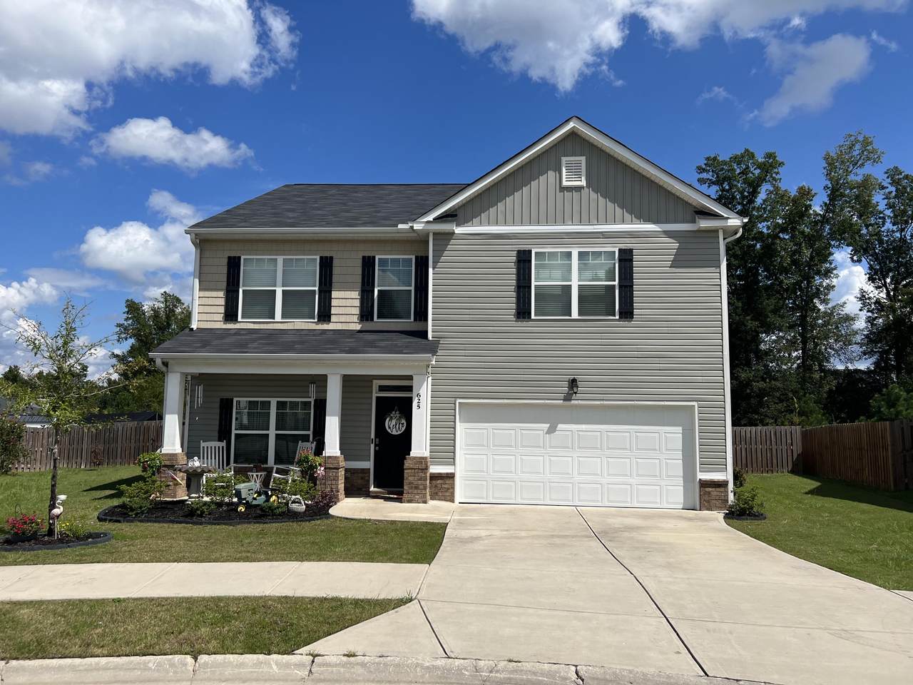 625 Speith Drive - Photo 1