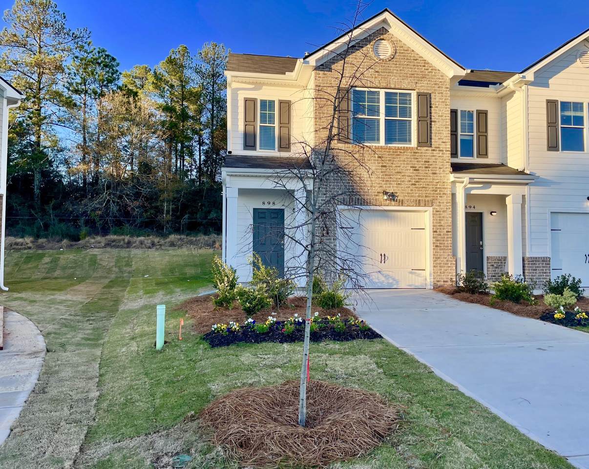898 Quaint Parish Circle - Photo 1