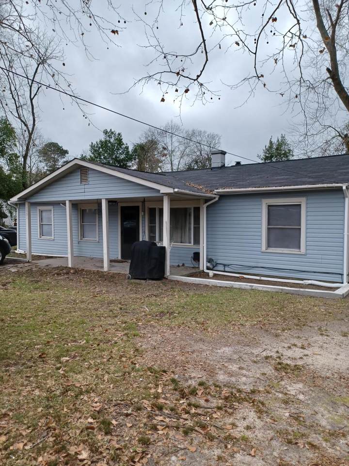 2501 Yates Drive - Photo 1