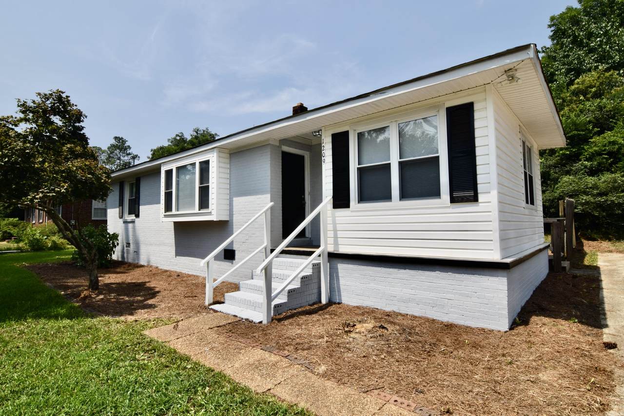 1209 Eisenhower Drive - Photo 1