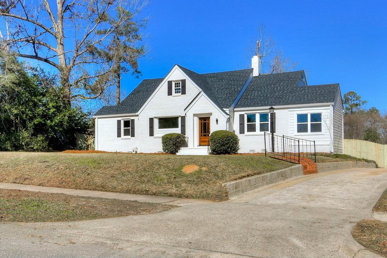 2319 Woodbine Road - Photo 1