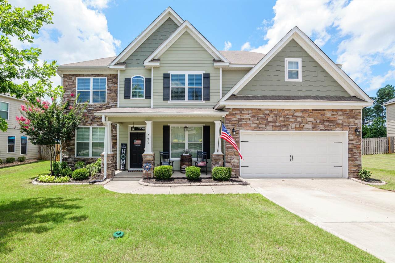 2623 Kirby Avenue - Photo 1