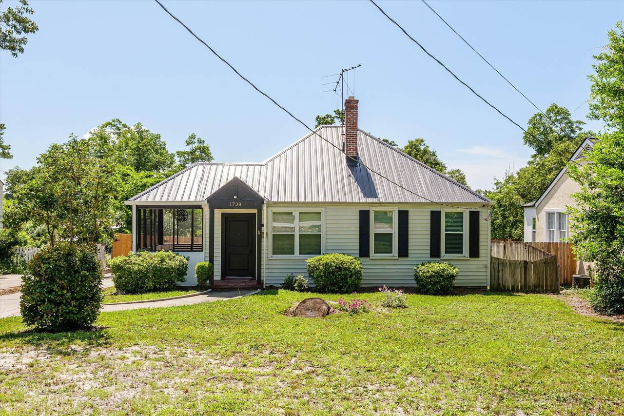 1738 Kissingbower Road - Photo 1