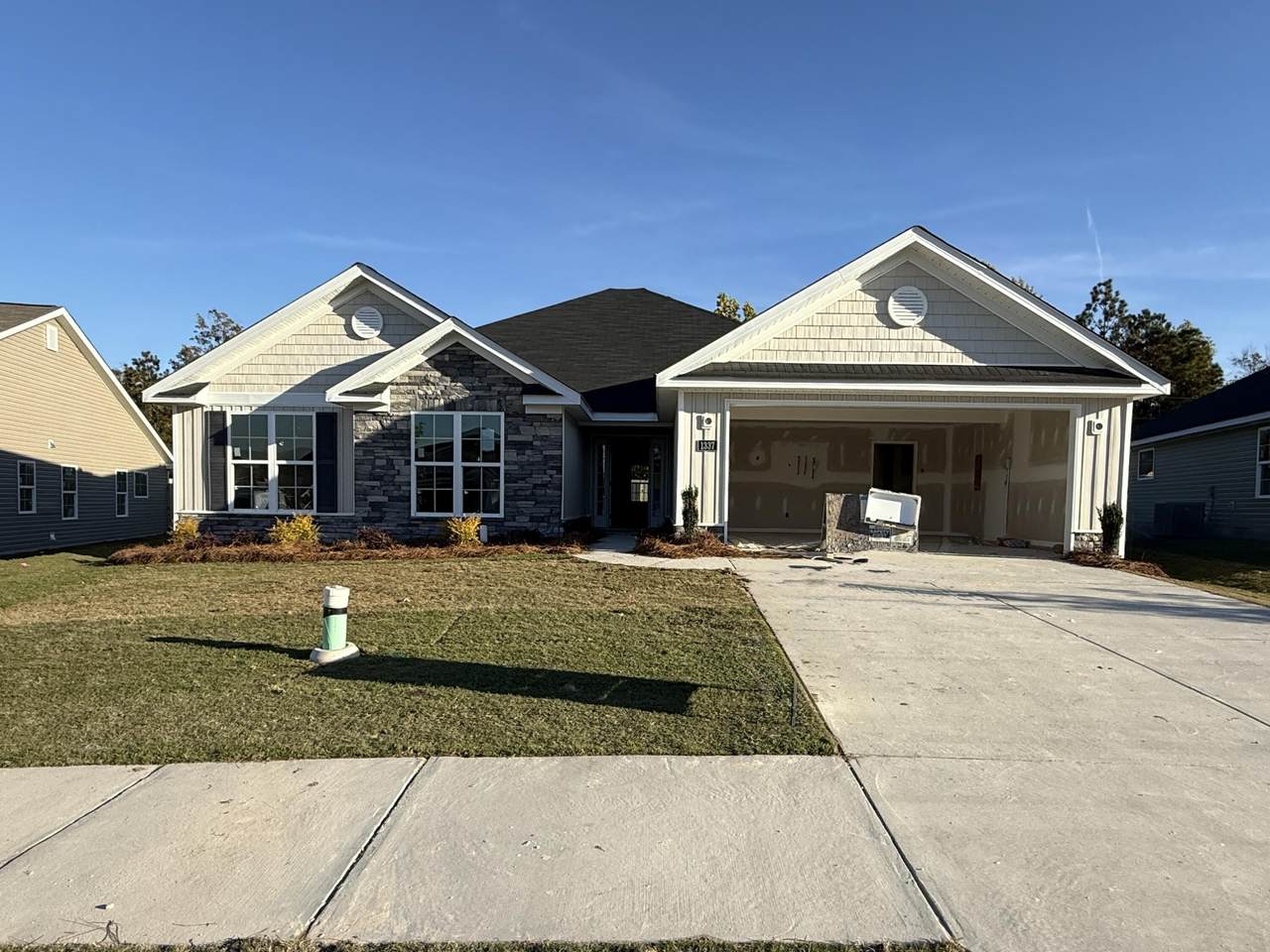 1337 Elbron Drive - Photo 1