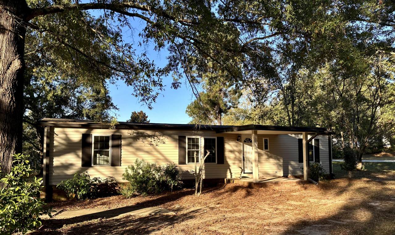 249 Seymour Drive - Photo 1