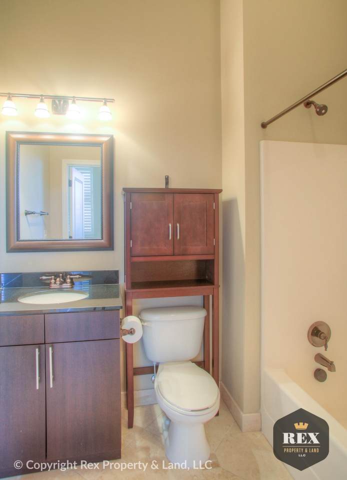 936 Broad Street - Photo 1