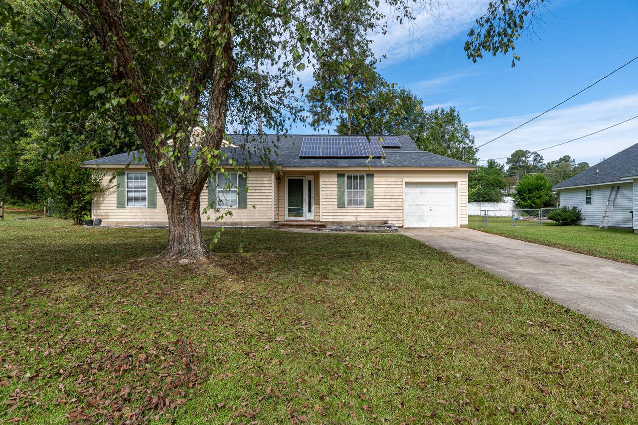 5 Astor Court - Photo 1