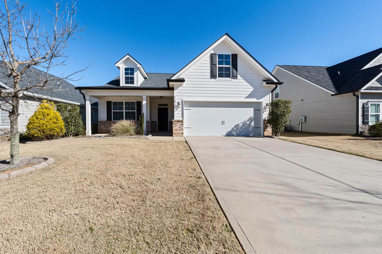 728 Tree Top Trail - Photo 1