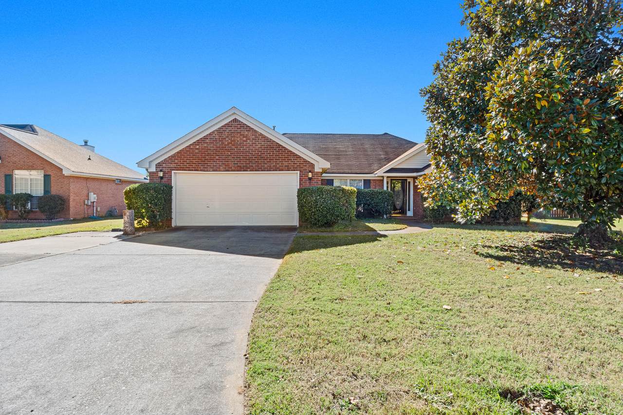 314 Taylor Circle - Photo 1