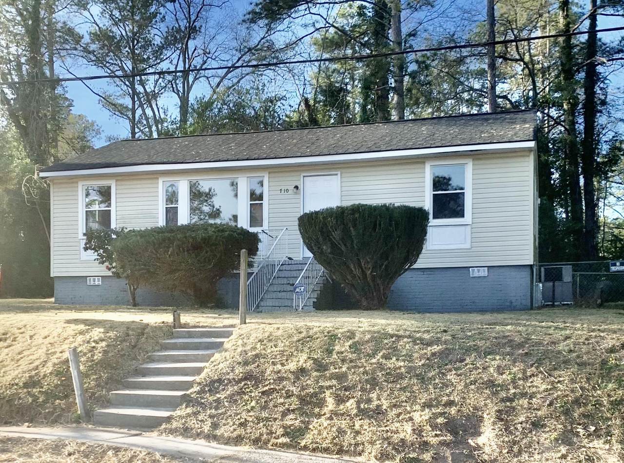 710 Crestlyn Drive - Photo 1