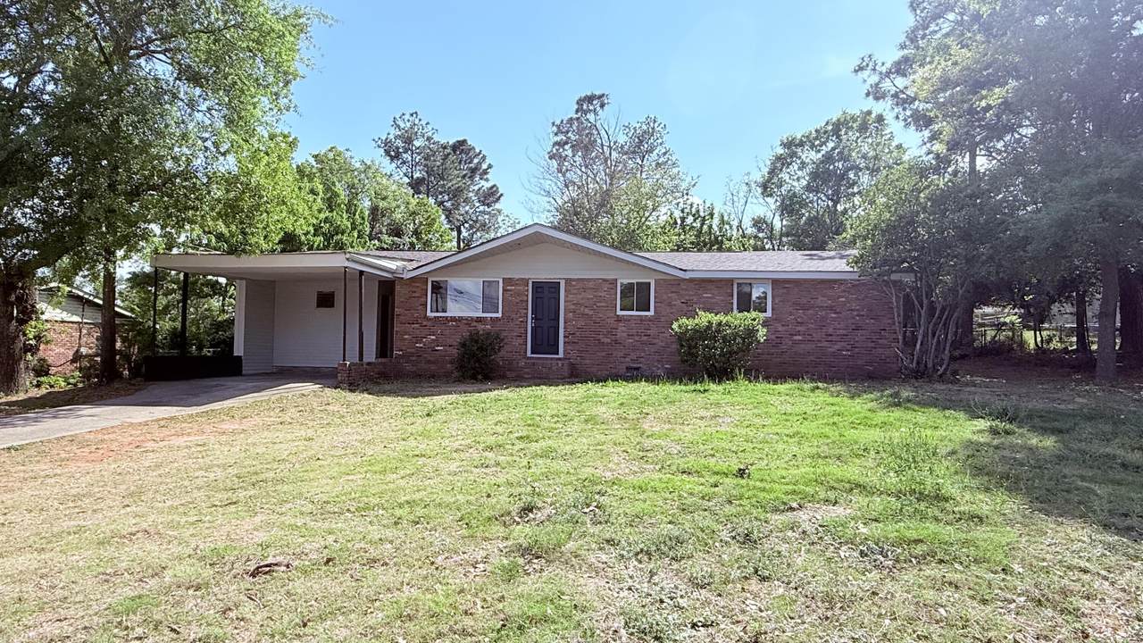 2612 Lumpkin Road - Photo 1
