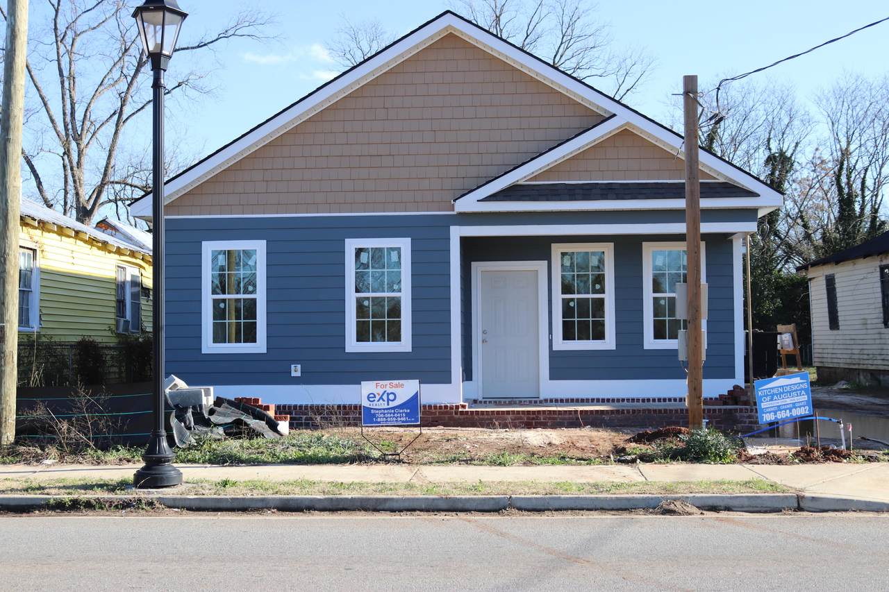 1528 Twiggs Street - Photo 1