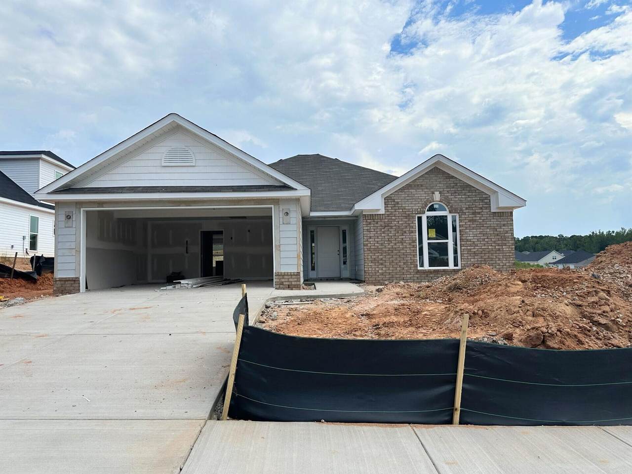 208 Dublin Loop - Photo 1