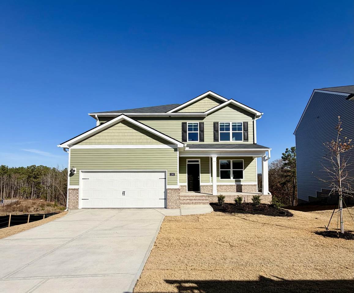 1392 Admiral Avenue - Photo 1