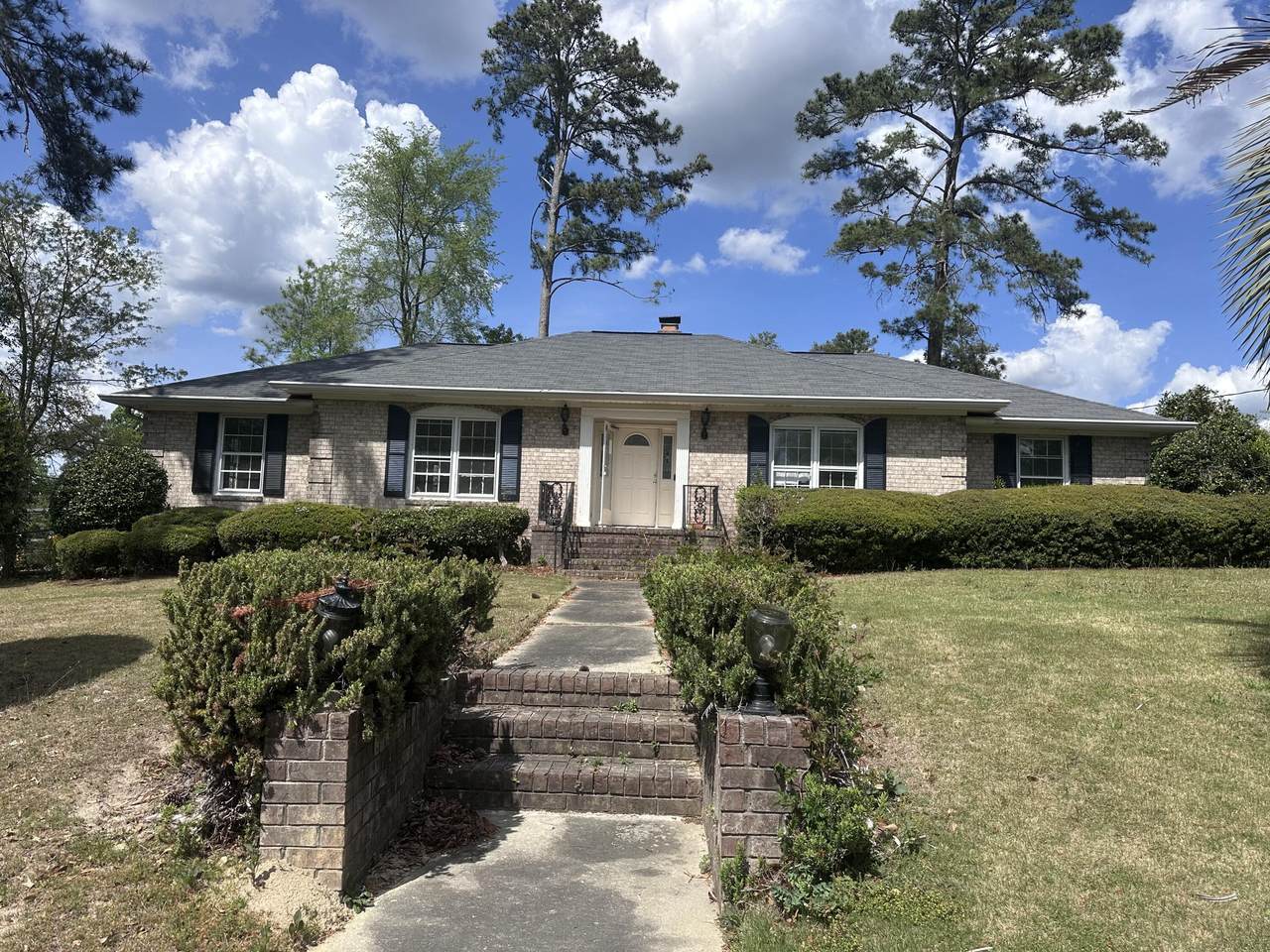 203 Buckhead Court - Photo 1