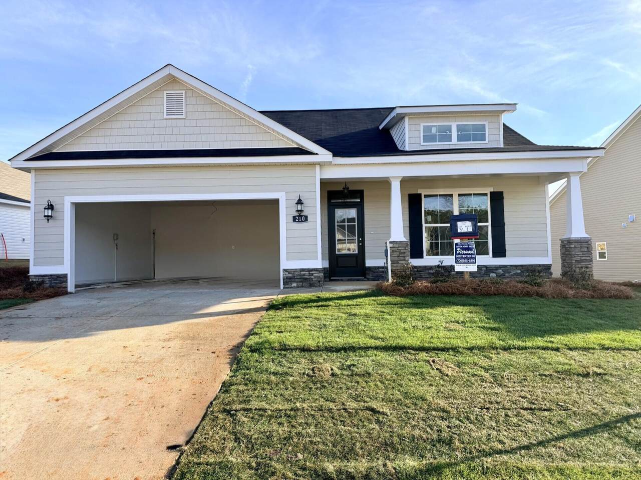 210 Dublin Loop - Photo 1