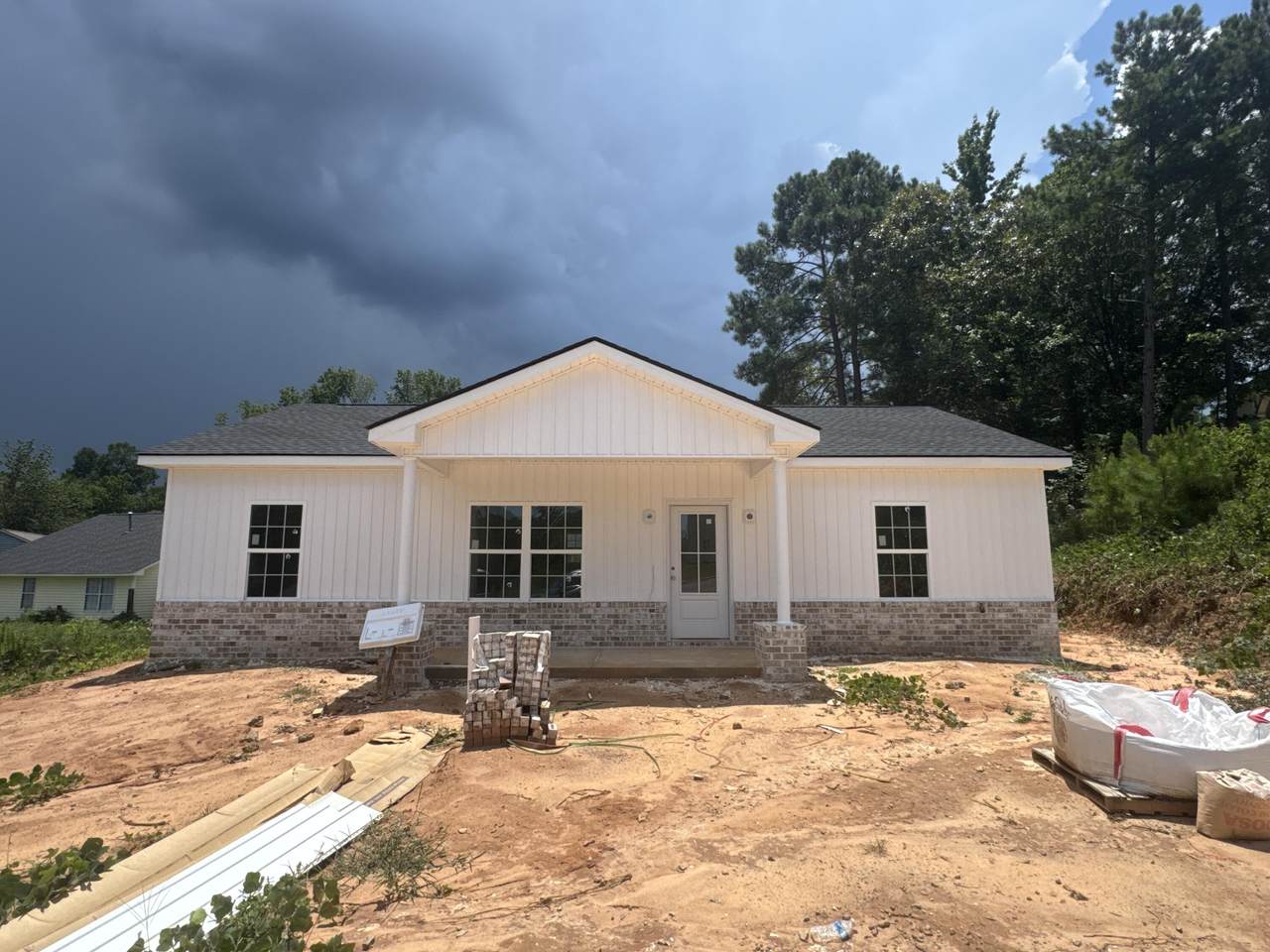 4004 Rambling Way - Photo 1