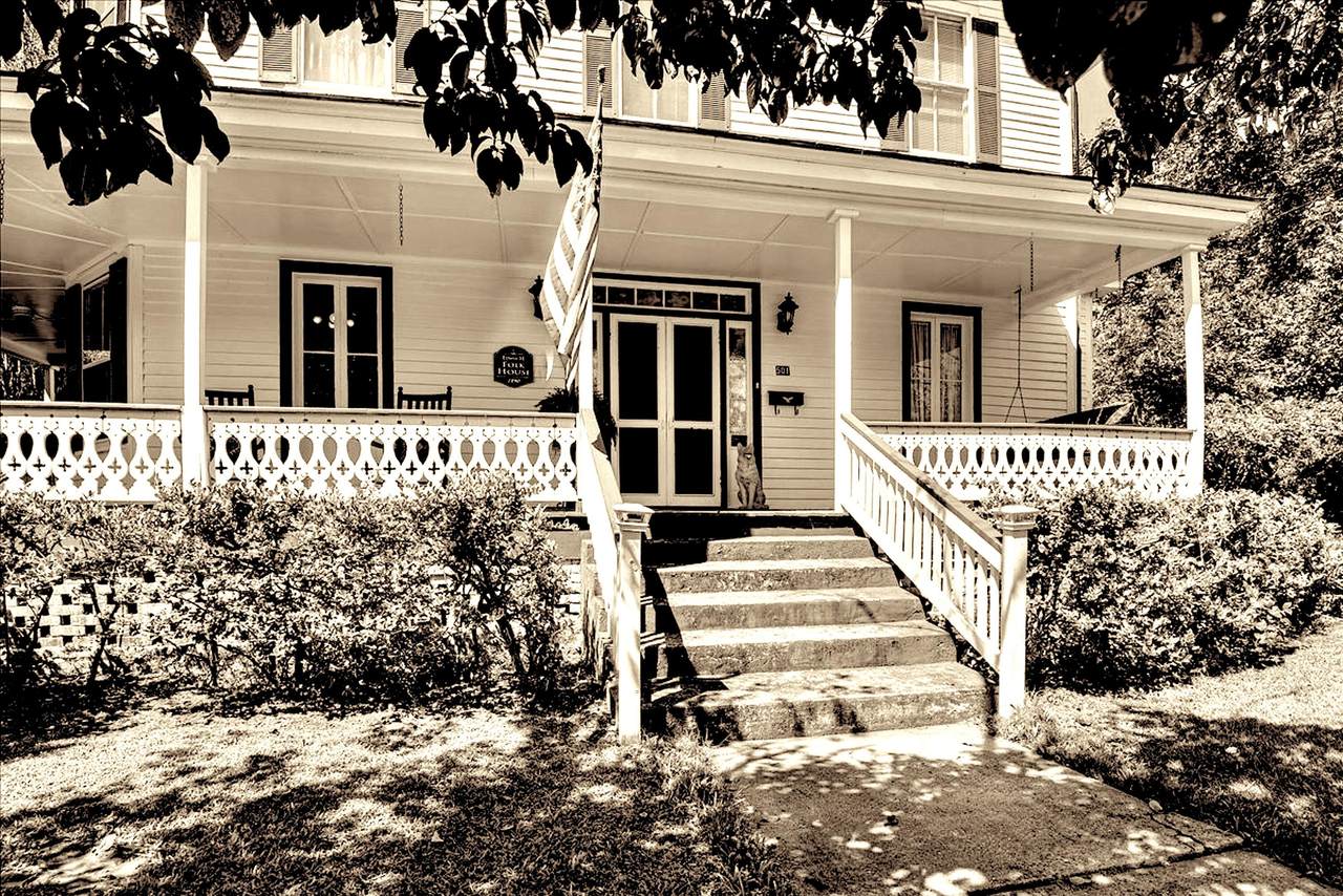 501 Buncombe Street - Photo 1