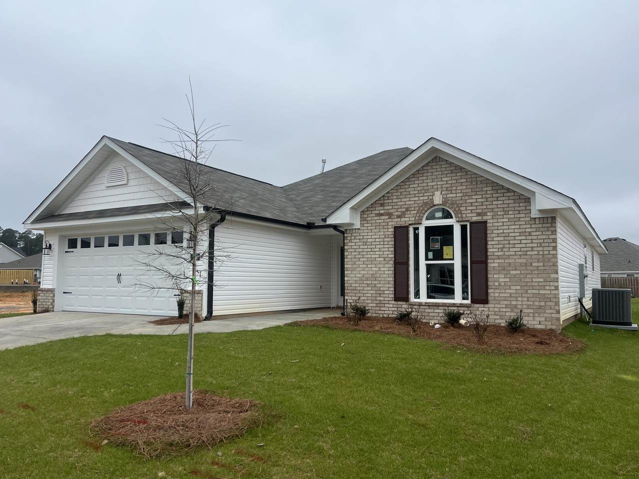 8850 Snelling Drive - Photo 1