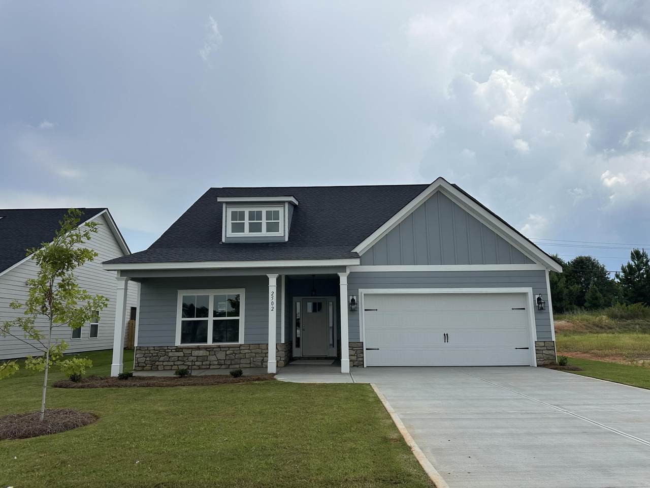2502 Laurens Street - Photo 1