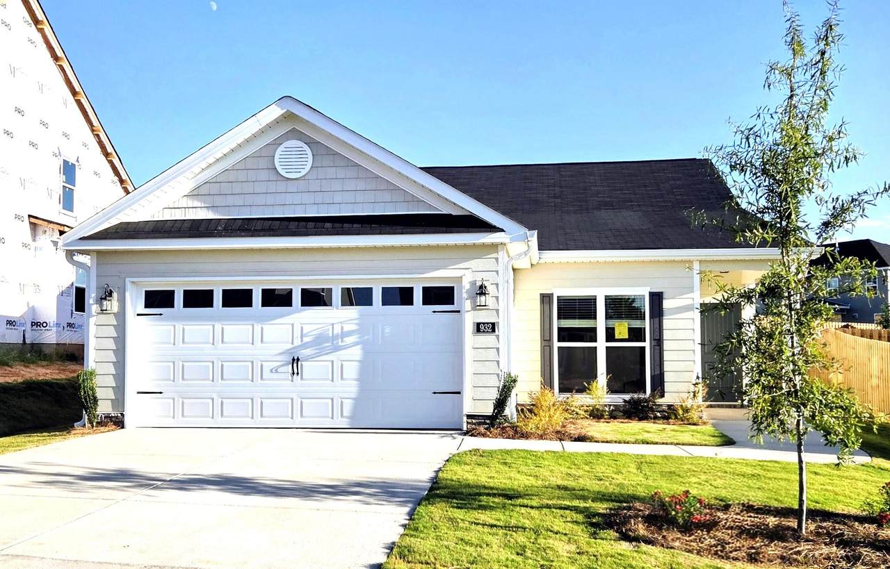 932 Holbrook Drive - Photo 1