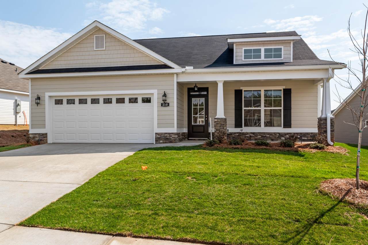 210 Dublin Loop - Photo 1